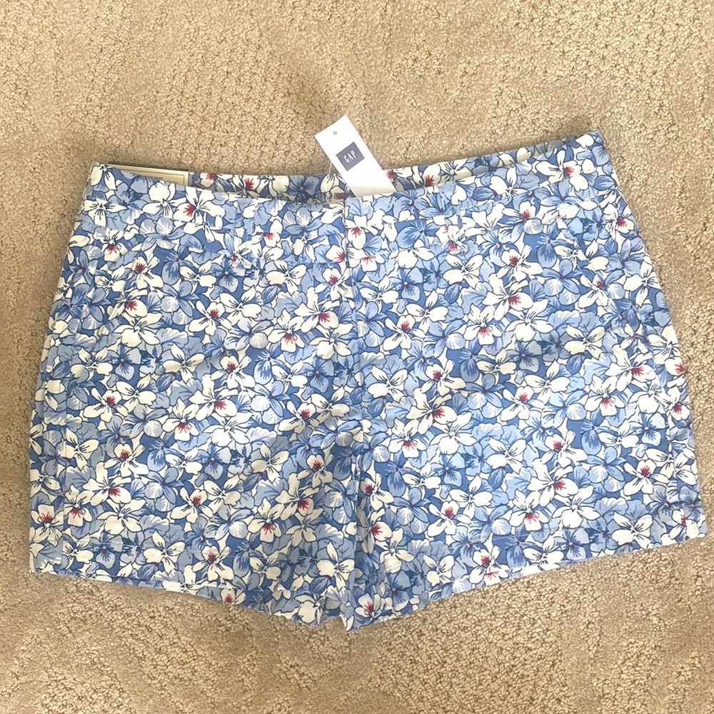 City short by Gap